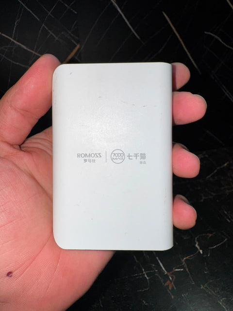 7000mAh Portable Fast Charge Power Bank